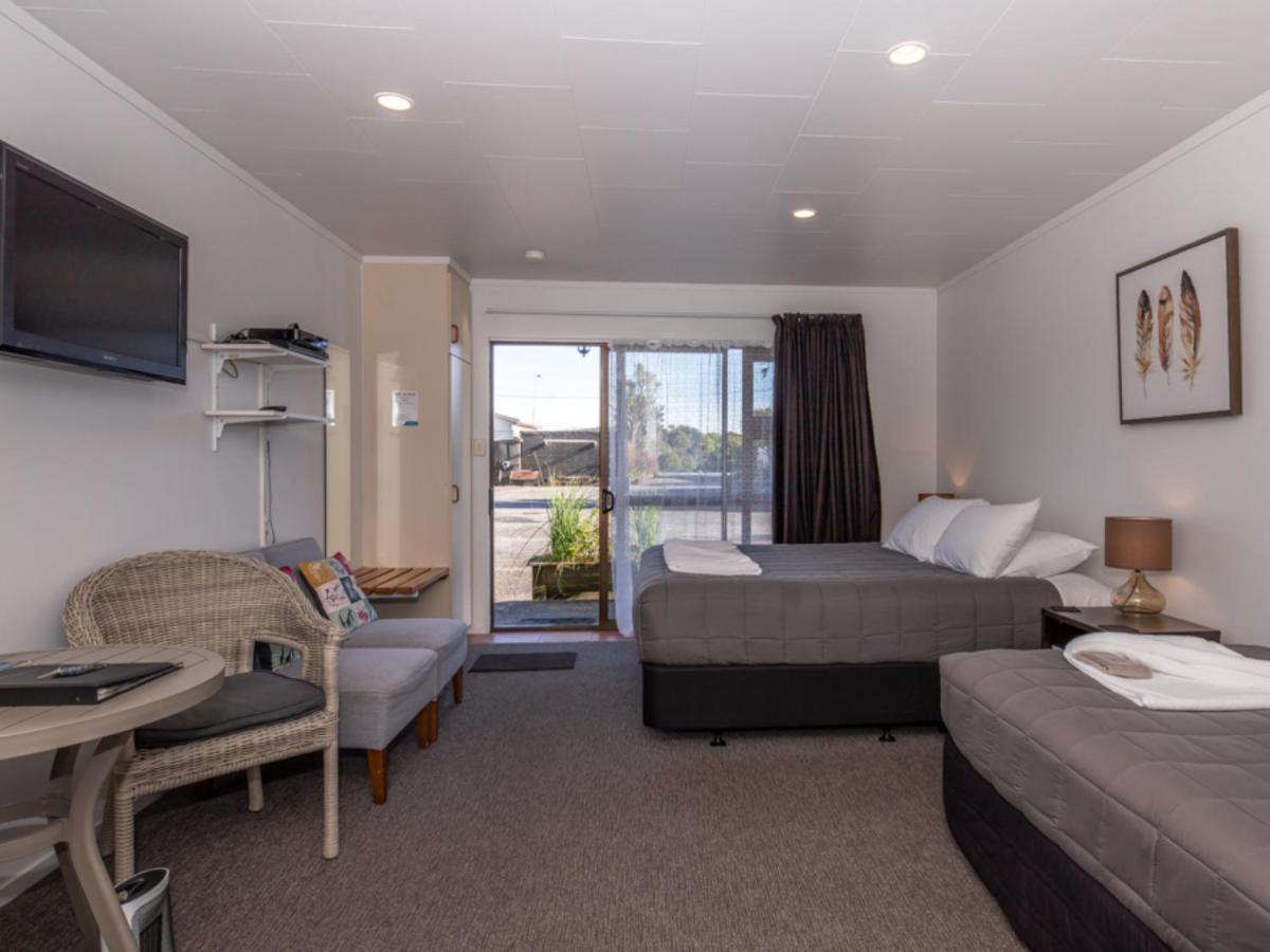 Buller Bridge Motel Westport Zimmer foto